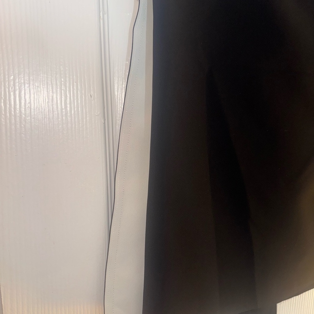 AEFFE SPA Chic Pencil Black Women's Skirt with white peekaboo pleats - Picture 7 of 9
